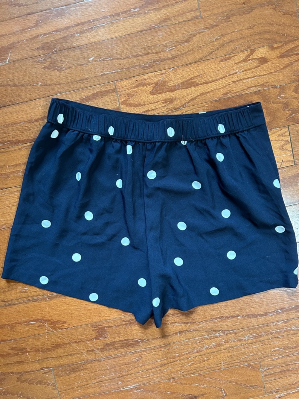 Loft Navy Shorts - Picture 4 of 5